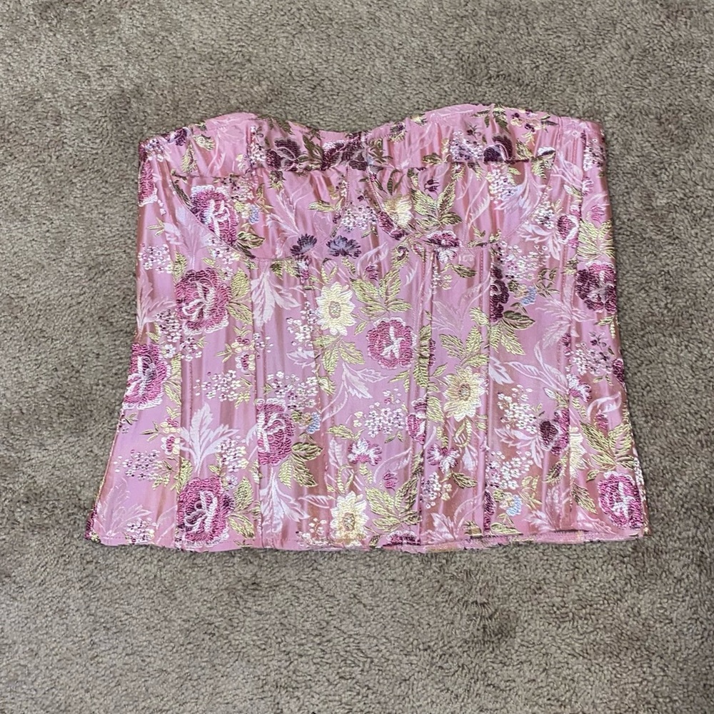 PrettyLittleThing Pink and Purple Floral Strapless Crop Top